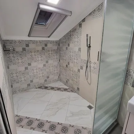 Odeon Hotel 3*